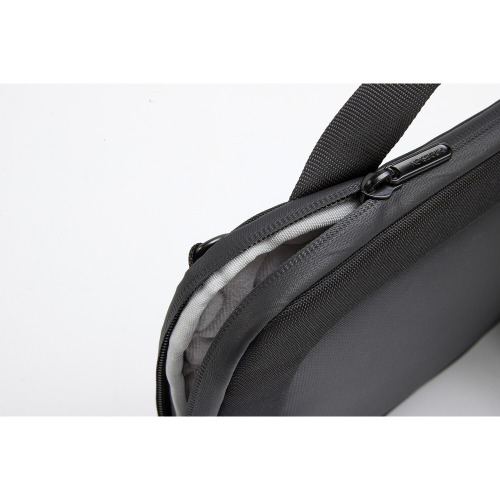 Torba na laptopa 14" Black P706.221 (2)